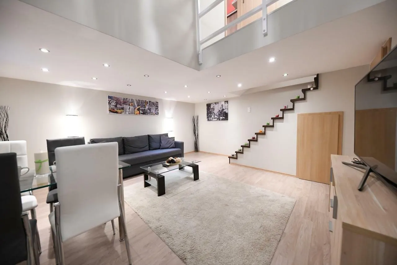 Cosy 2 Bedroom Flat In The Heart Of Budapest