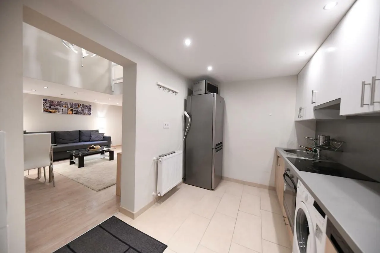 Cosy 2 Bedroom Flat In The Heart Of Budapest Appartement